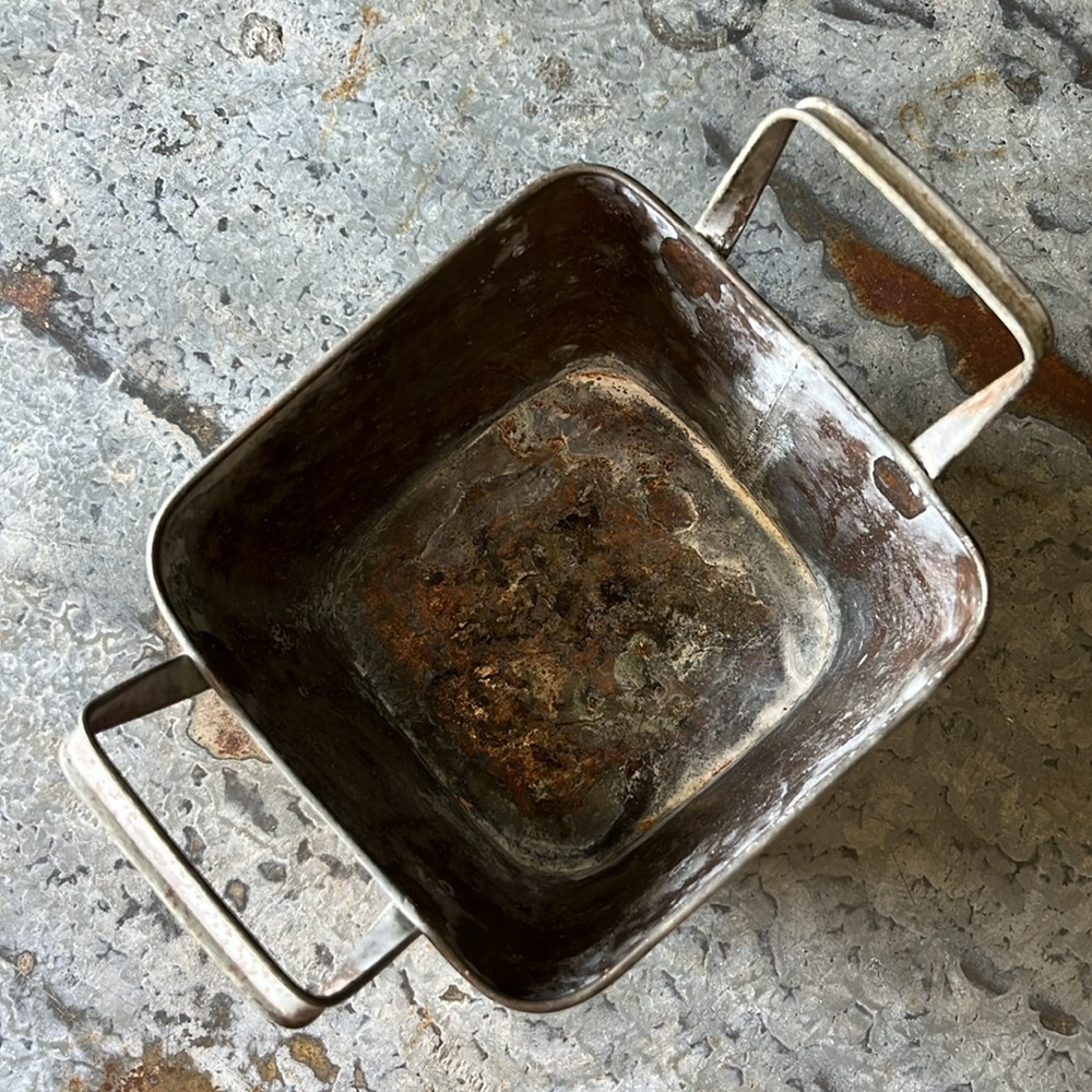 Antique Metal Basket Planter - Picture 5 of 6
